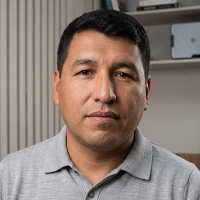 JOS&Eacute; CLAVEL