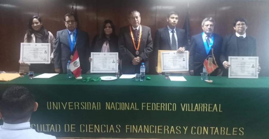 Ceremonia de los Graduados y Titulados - FCFC