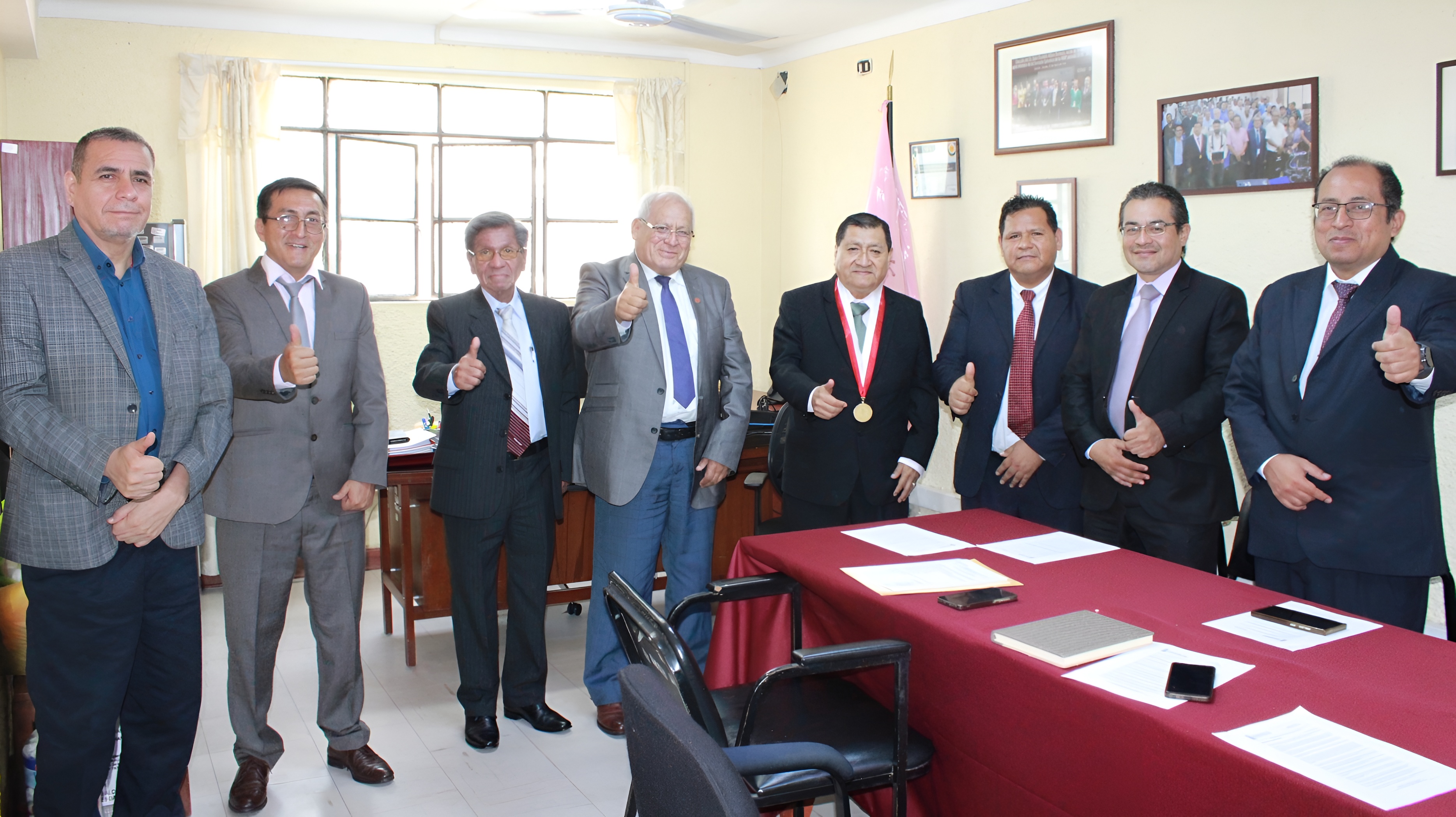 Noticia: FIEI instala a sus nuevos representantes docentes ante el Consejo de Facultad